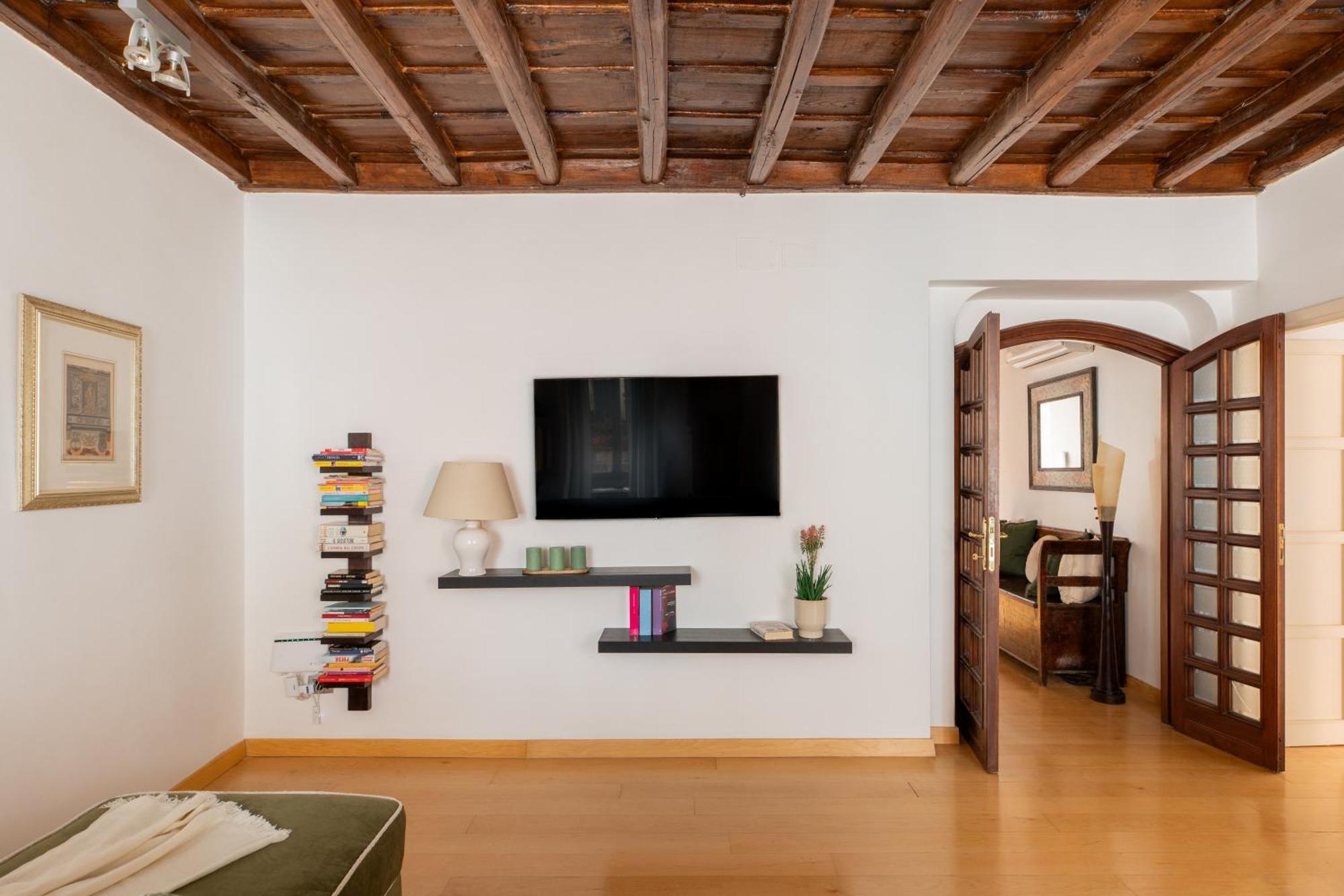 Apartment Iflat Trevi's Paradise Rom