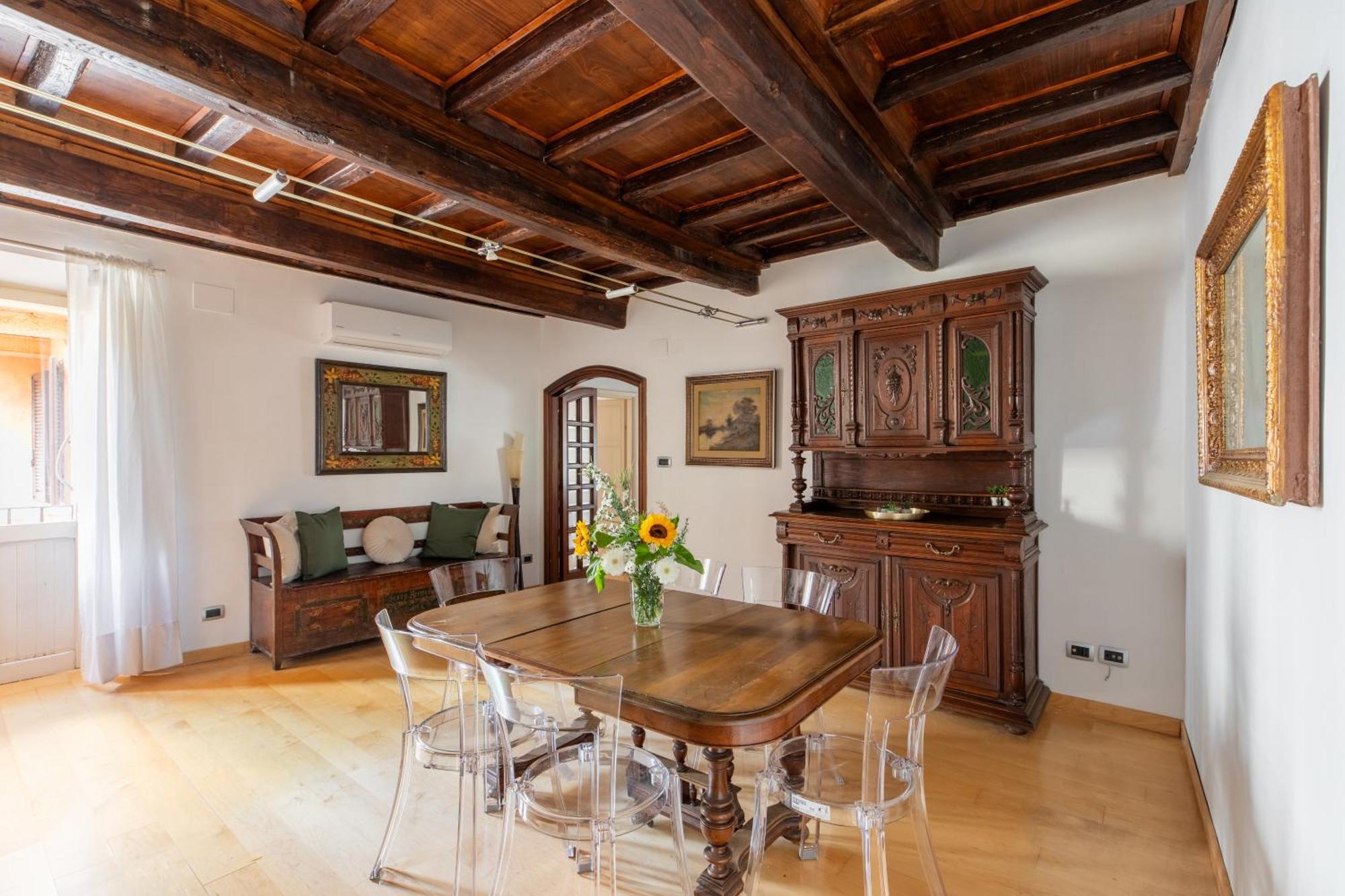Apartment Iflat Trevi's Paradise